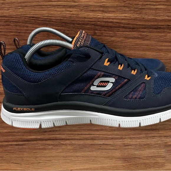 Men’s Skechers Navy & Orange Mesh S Logo Lightweight Running Sneakers, Size 12. - Picture 13 of 13